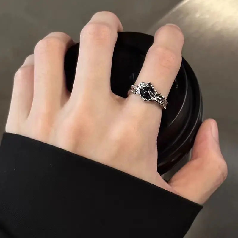 Dark Wind Thorns Couple Ring for Men Women - Image 6
