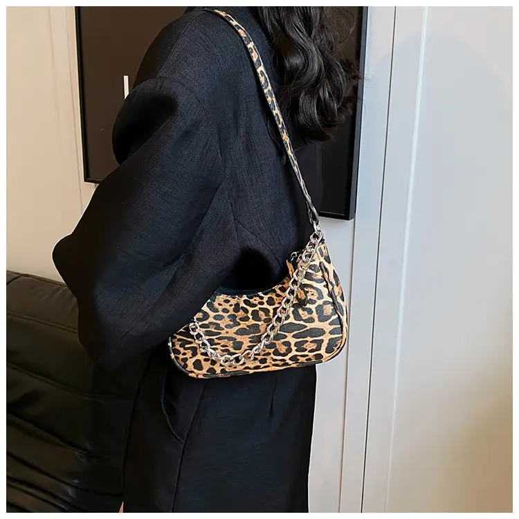 Leopard Print Crossbody Bag Women 2024 New Fashion — feature 15