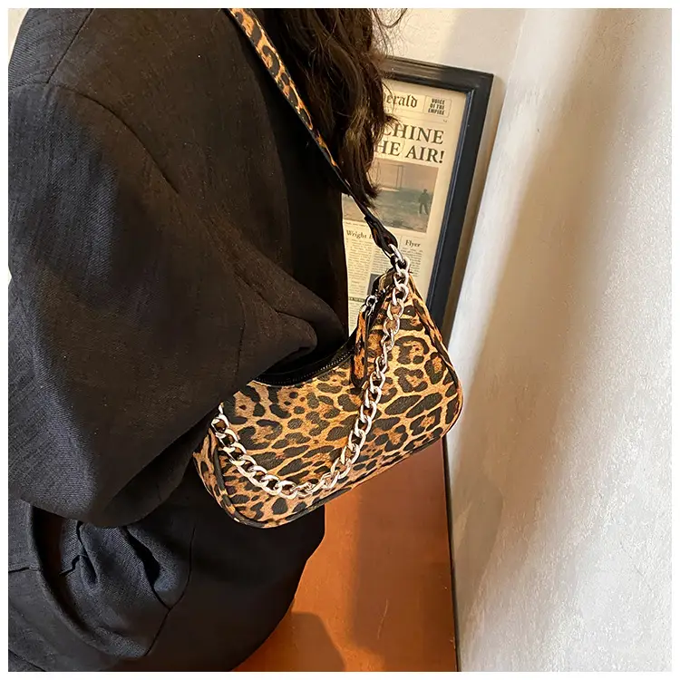 Leopard Print Crossbody Bag Women 2024 New Fashion — feature 17