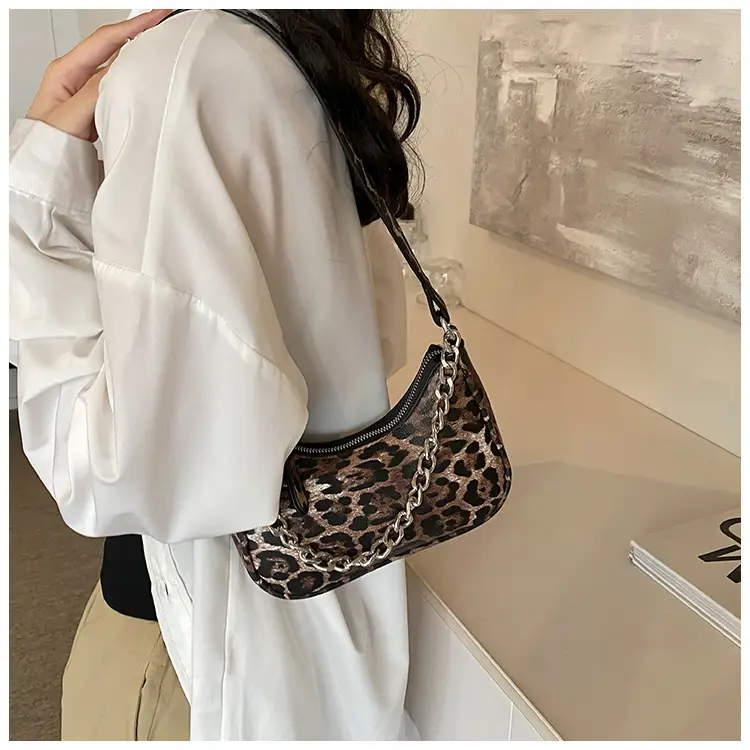 Leopard Print Crossbody Bag Women 2024 New Fashion — feature 31