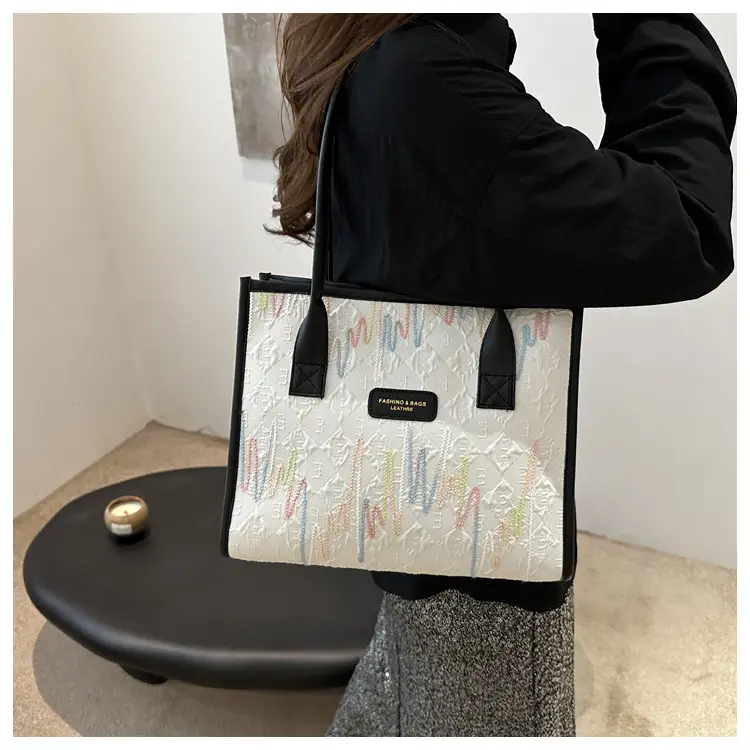 Women's Large Capacity Canvas Tote Bag Brown — feature 10