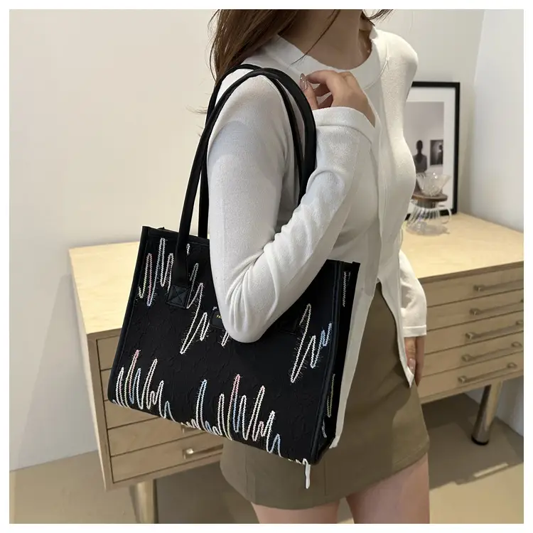 Women's Large Capacity Canvas Tote Bag Brown — feature 17