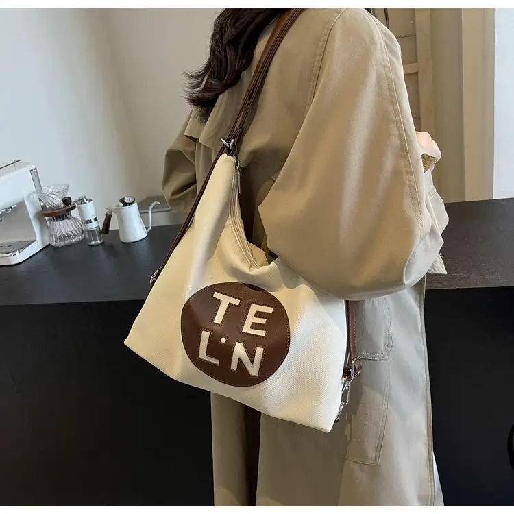 Women's Black Canvas Tote Bag with TE LN Logo — feature 25