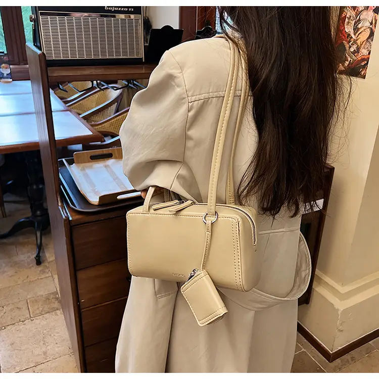 Elegant Korean One Shoulder Bag Beige Square Design — feature 14