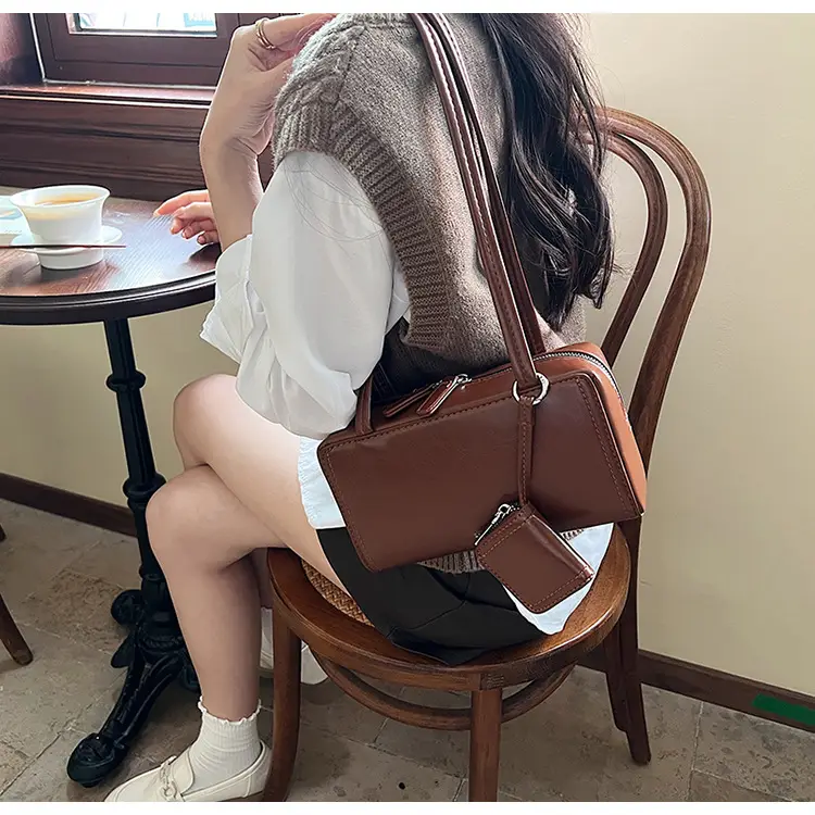 Elegant Korean One Shoulder Bag Beige Square Design — feature 22