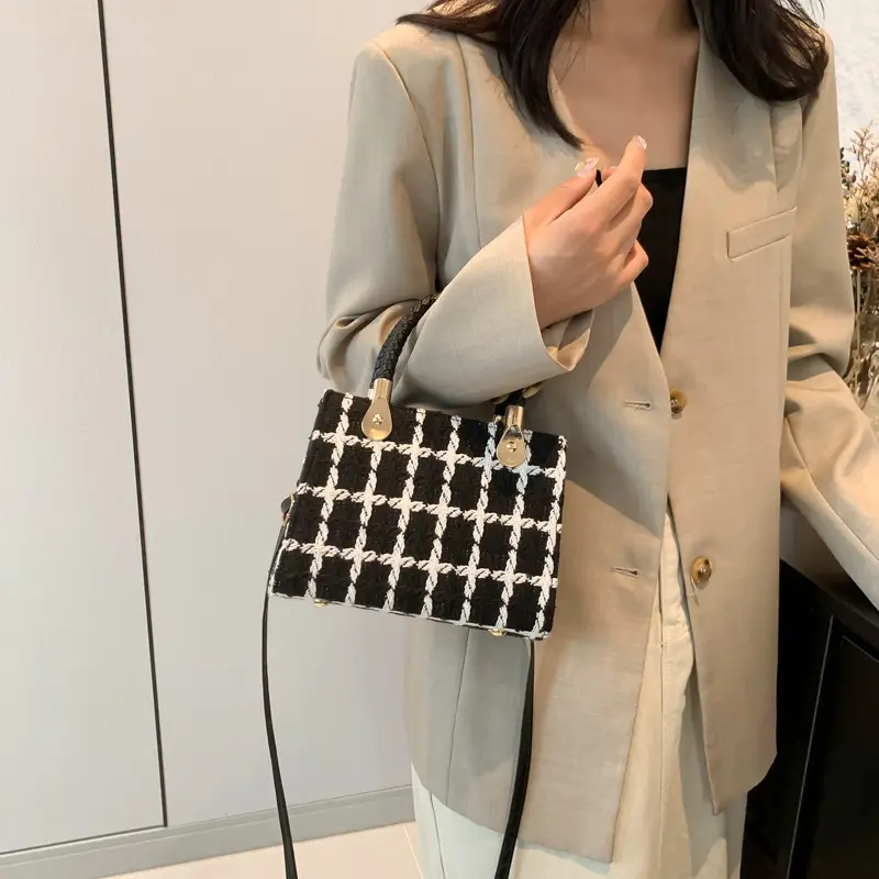 Women Woolen Shoulder Crossbody Bag Black Plaid 2024 - Image 8