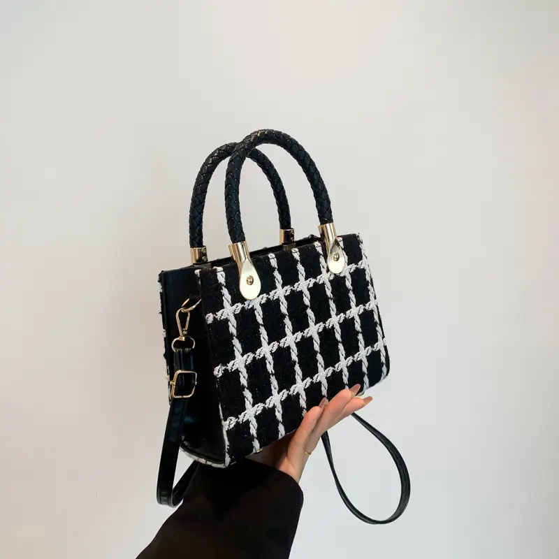 Women Woolen Shoulder Crossbody Bag Black Plaid 2024 - Image 4