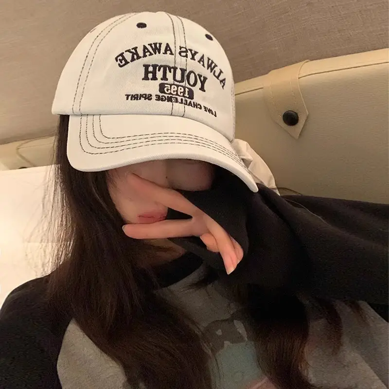 Women Blue Duck Tongue Baseball Cap Summer