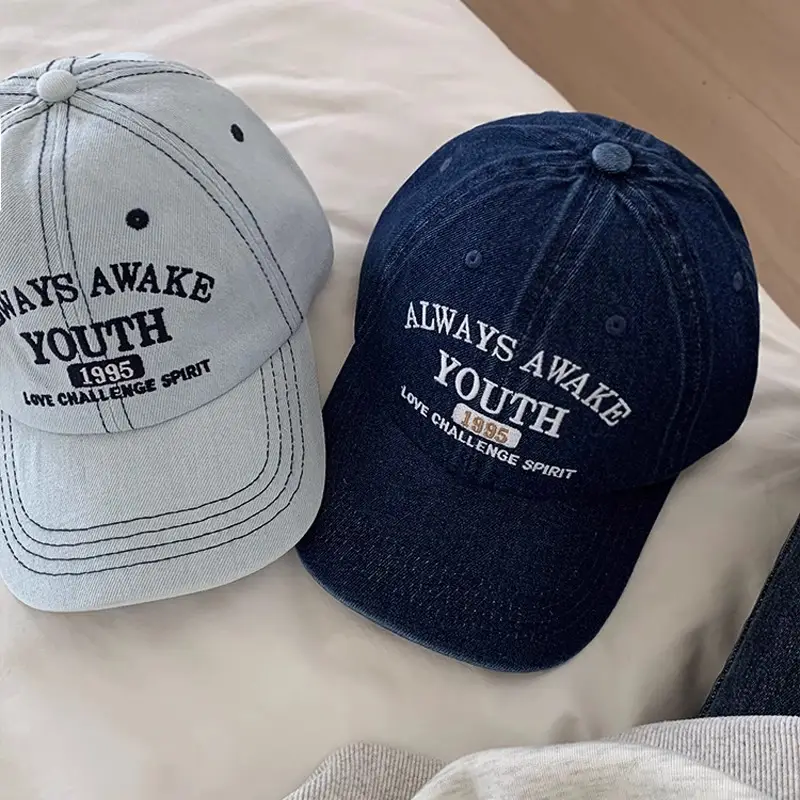 Women Blue Duck Tongue Baseball Cap Summer