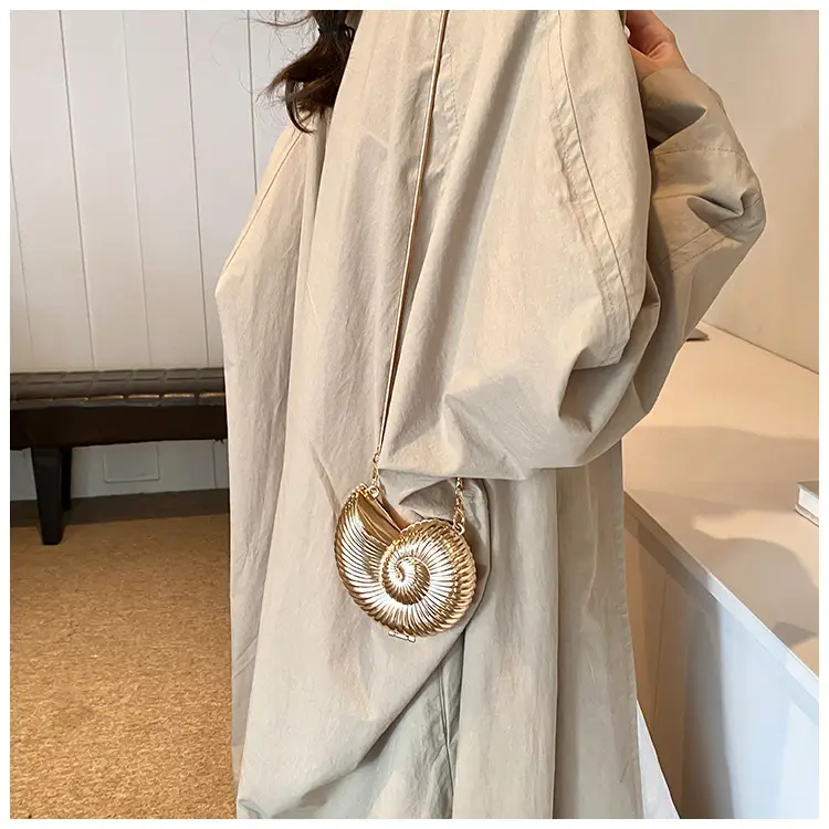 Women's Chain Shoulder Crossbody Bag Niche Design 2024 — feature 13