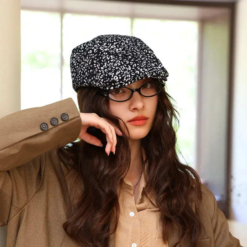 Women Leopard Print Cap with Glasses 2024 New Spice Girls - Image 4