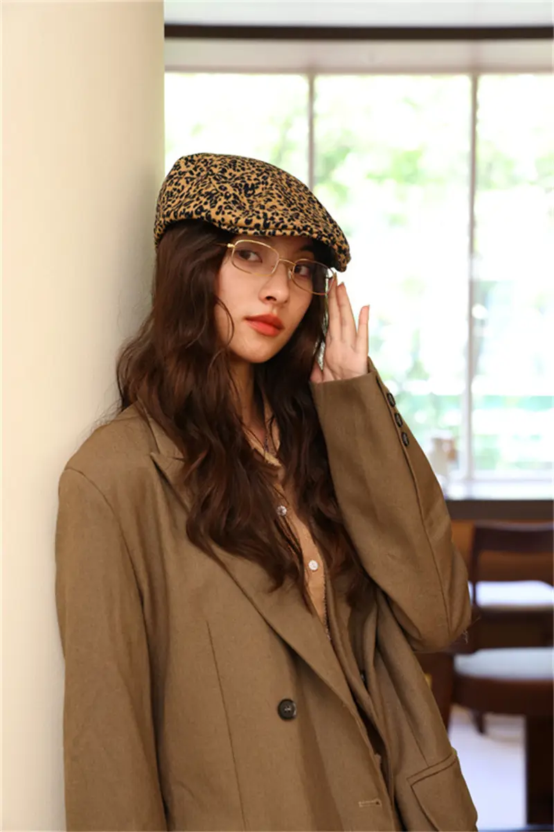 Women Leopard Print Cap with Glasses 2024 New Spice Girls — feature 3
