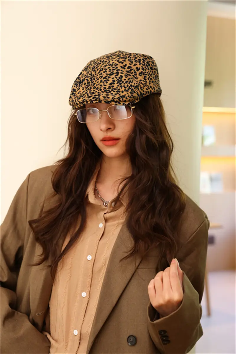 Women Leopard Print Cap with Glasses 2024 New Spice Girls — feature 4