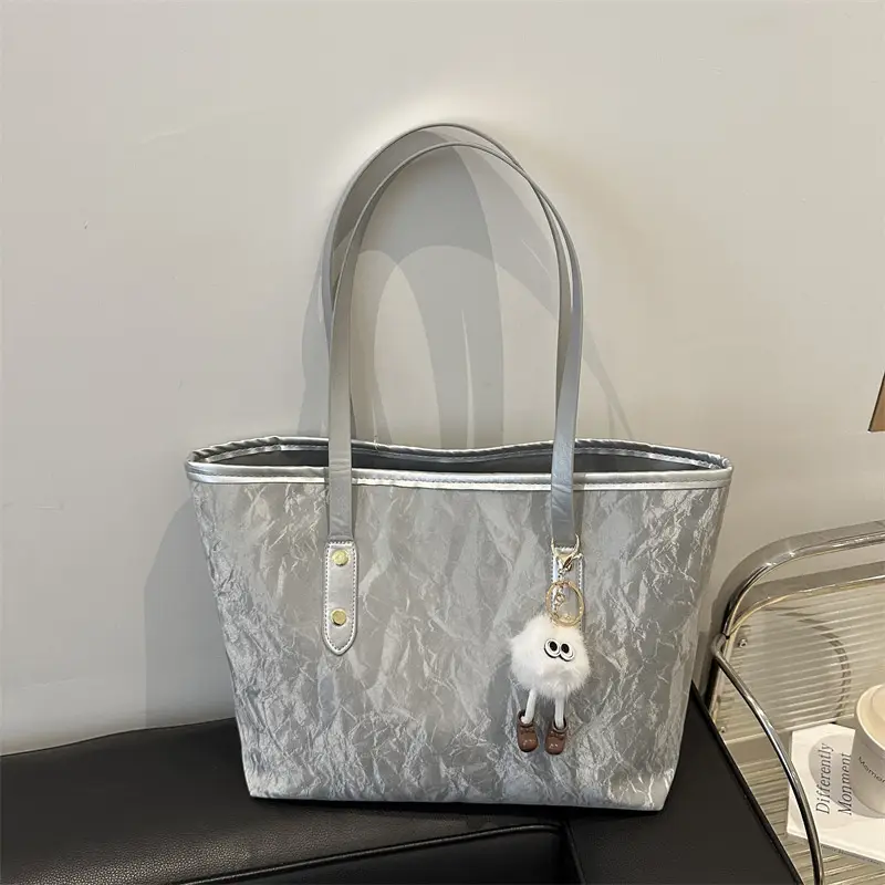 White Embroidered Tote Bag for Women Large Capacity Commuter Bag - Image 8