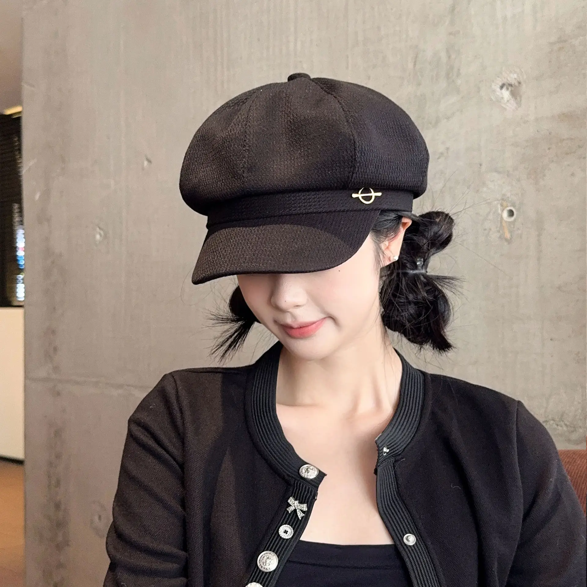 Women's Black Korean Hat with Duck Tongue - Image 5