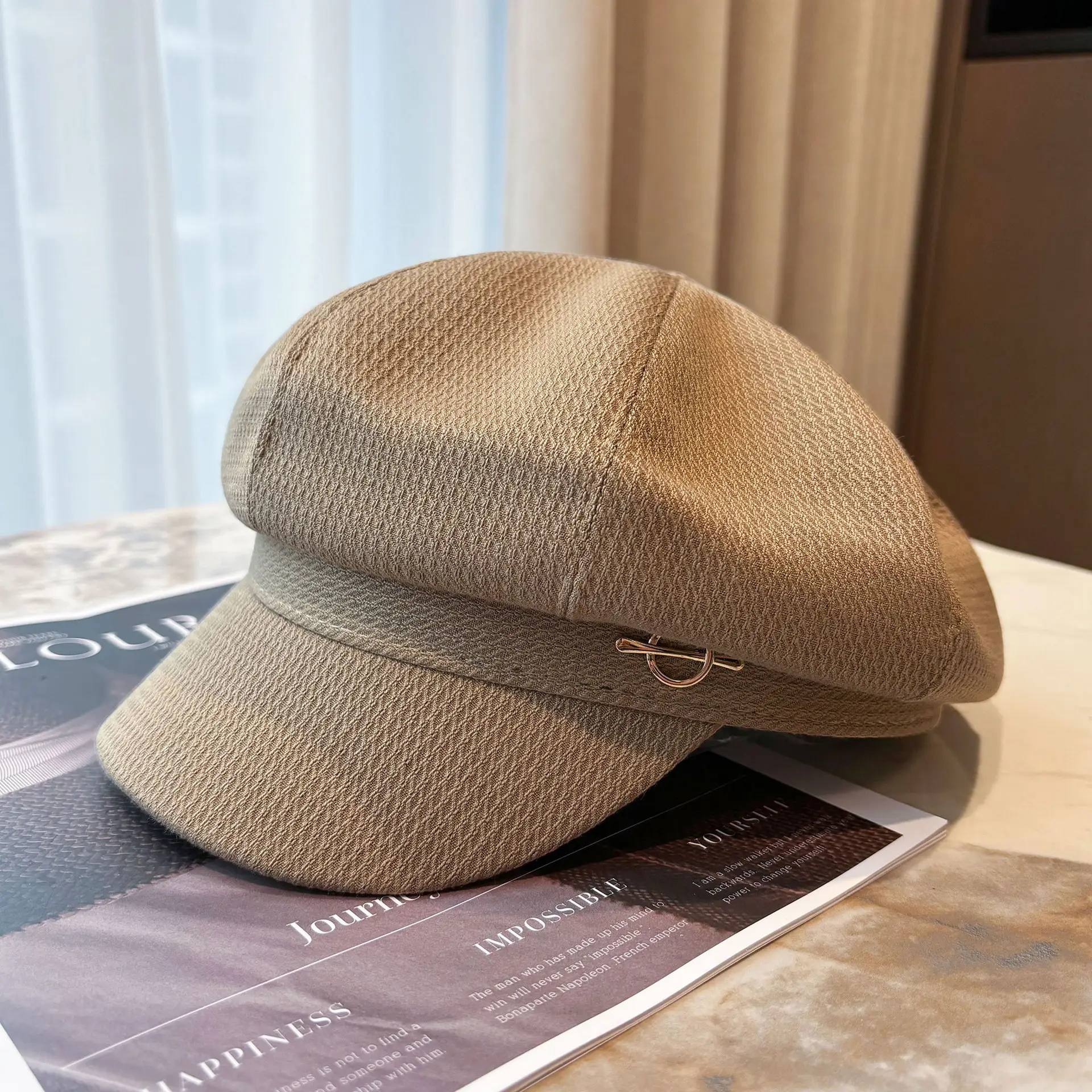Women's Black Korean Hat with Duck Tongue - Image 3