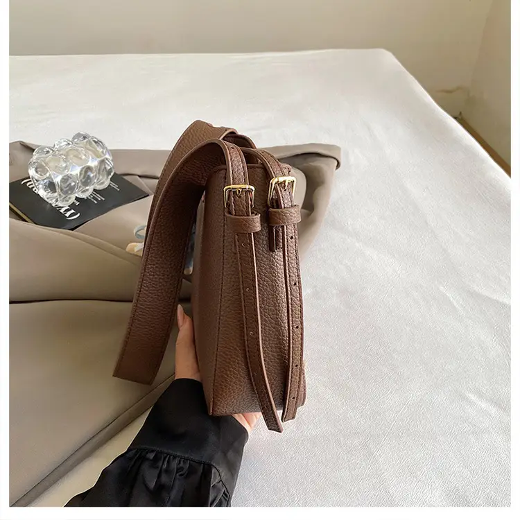 Crossbody Bag Women Retro Design Shoulder Bag Autumn Winter 2024 — feature 18
