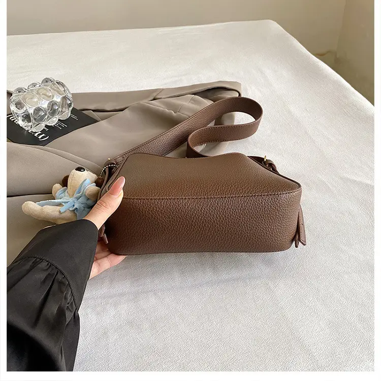 Crossbody Bag Women Retro Design Shoulder Bag Autumn Winter 2024 — feature 20