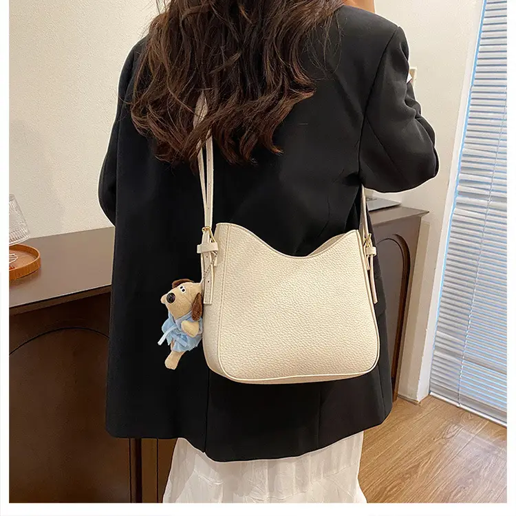 Crossbody Bag Women Retro Design Shoulder Bag Autumn Winter 2024 — feature 39