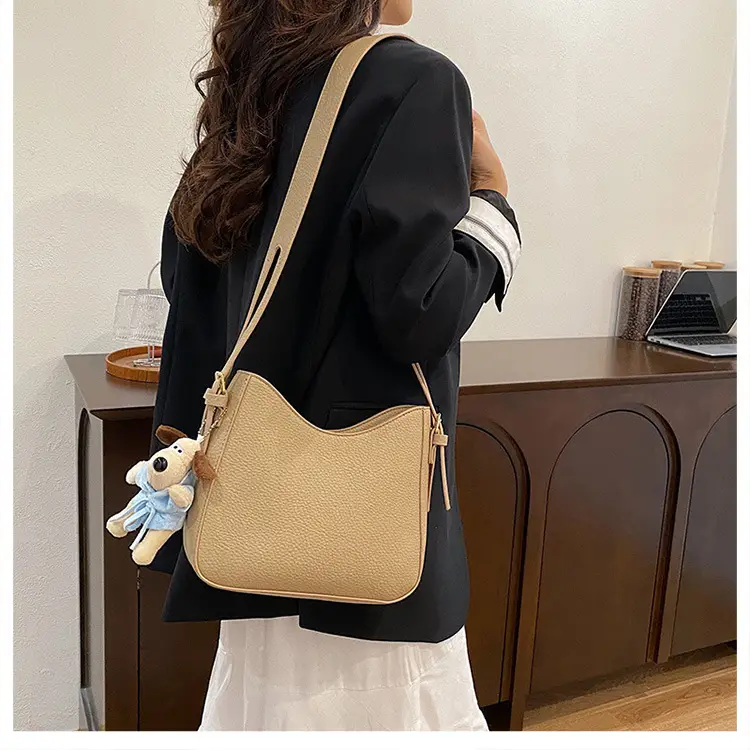 Crossbody Bag Women Retro Design Shoulder Bag Autumn Winter 2024 — feature 40