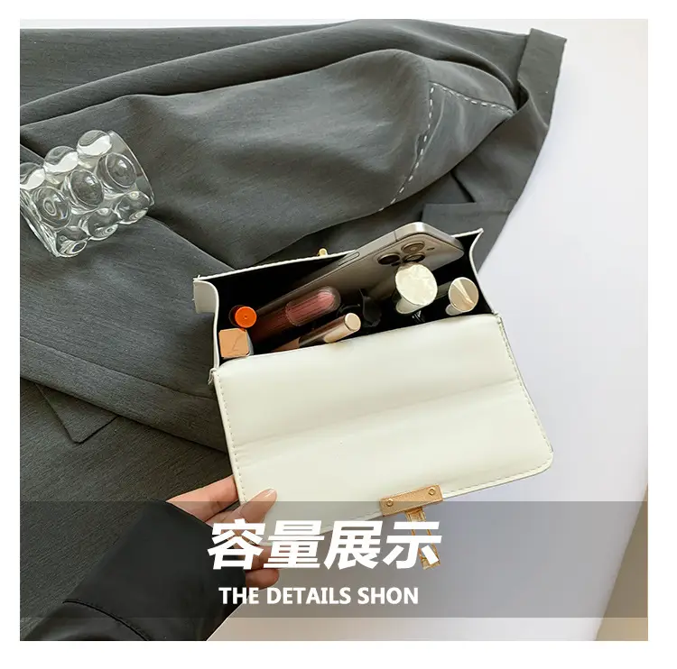 Gold Croc Leather Chain Shoulder Bag for Women — feature 8