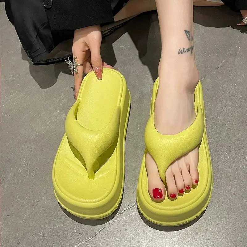 Thick-Soled Flip-Flops for Women, Summer High-Heeled 2026 New Style Beach Sandals, Comfortable Slip-On Slippers - Image 4