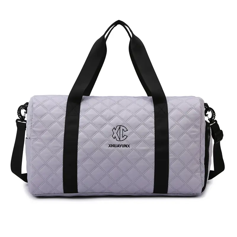 White Quilted Shoulder Bag Large Capacity Travel Luggage Bag - Image 3