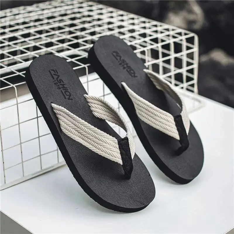 Slippers Men's Summer Non-slip Outdoor Sandals Distinctive Outdoor Sandals Korean-style Fashionable Soft-soled Beach Flip-flops - Image 7