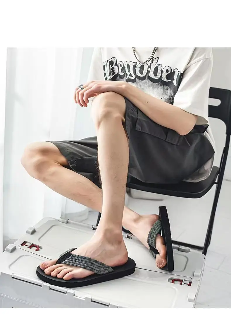 Slippers Men's Summer Non-slip Outdoor Sandals Distinctive Outdoor Sandals Korean-style Fashionable Soft-soled Beach Flip-flops — feature 5