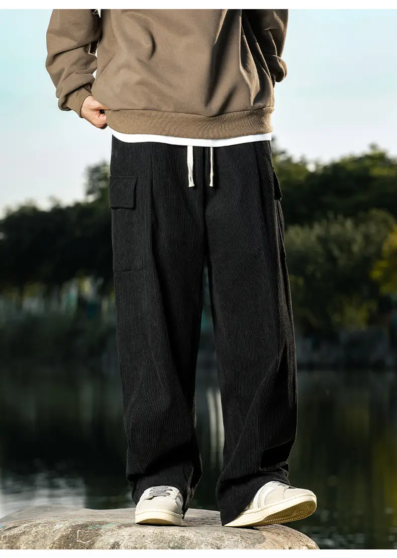 Brown Pleated Cargo Pants with Pockets Large — feature 16