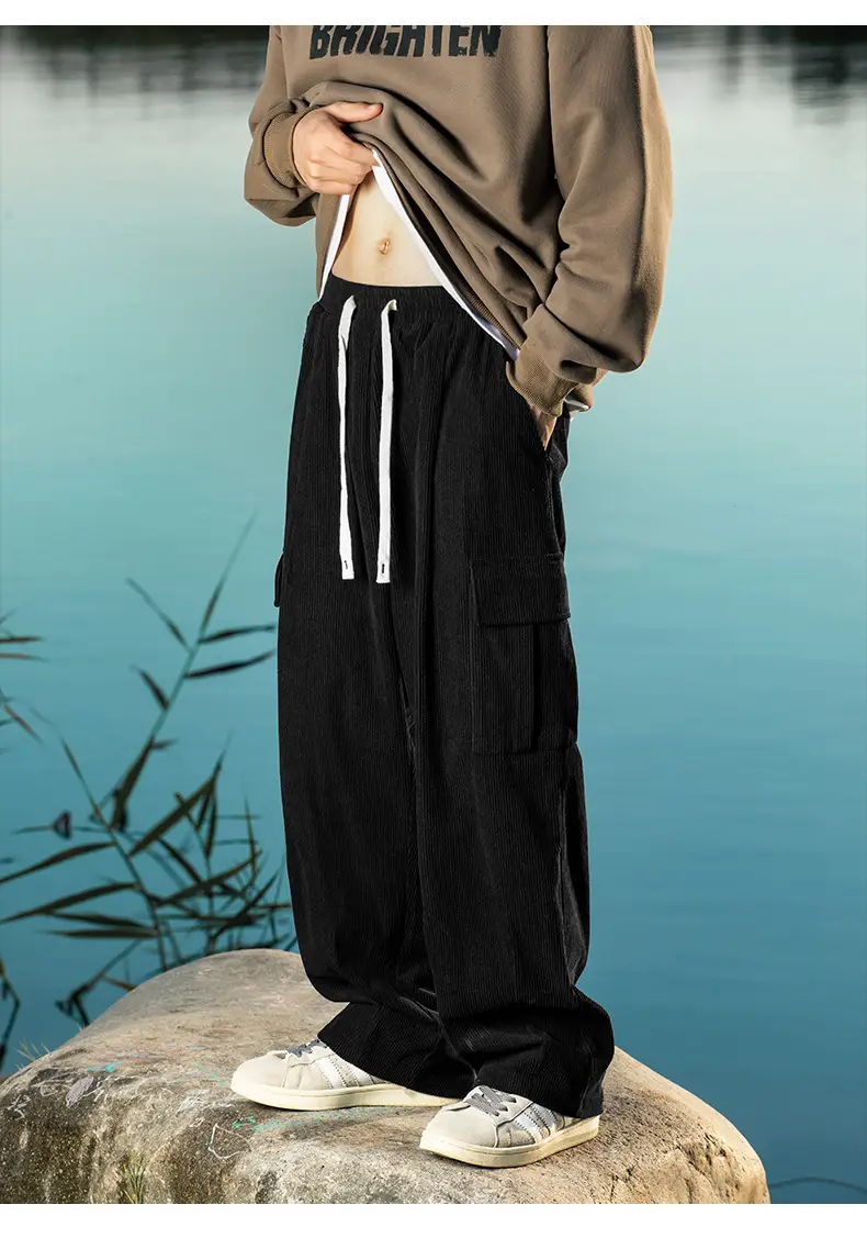 Brown Pleated Cargo Pants with Pockets Large — feature 18