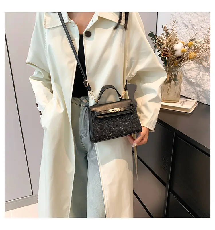 Women's Silver Sequin Shoulder Crossbody Bag Gold Embroidery — feature 17