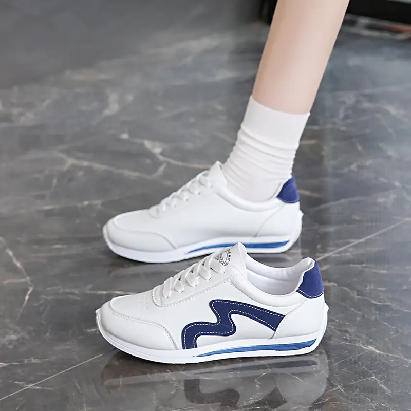 Women White Pink Heart Casual Sneakers 2025 - Image 3