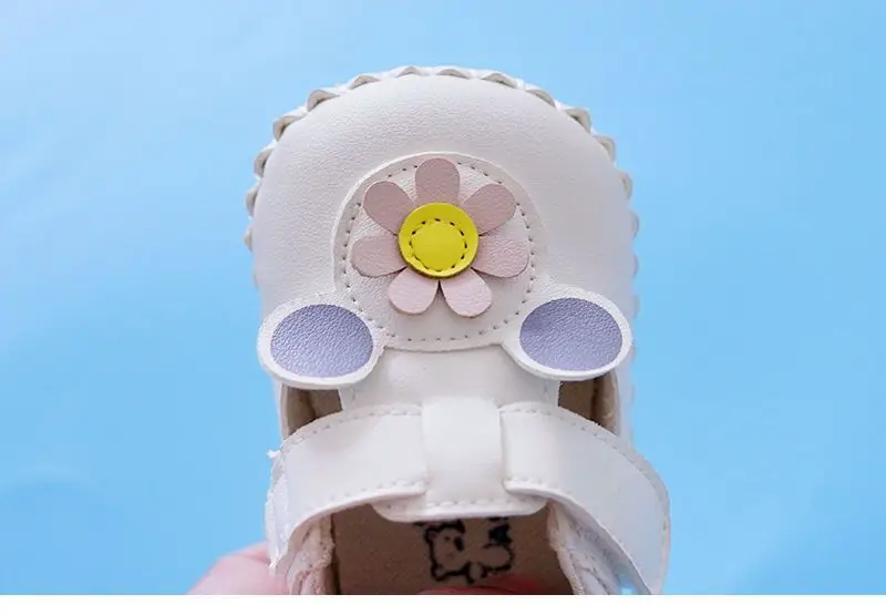 Baby Shoes White Floral Soft Sole 0-1 Year — feature 1