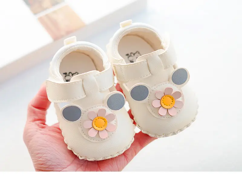 Baby Shoes White Floral Soft Sole 0-1 Year — feature 2