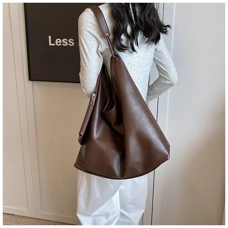 Brown Lazy Style Women's Large Tote Bag — feature 39