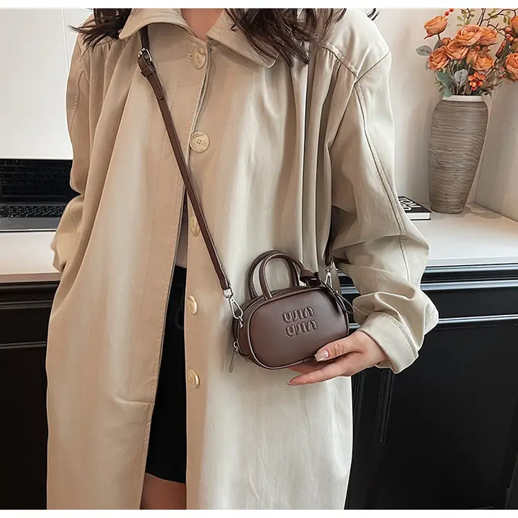 Women's Retro Brown Crossbody Bowling Bag 2024 — feature 14