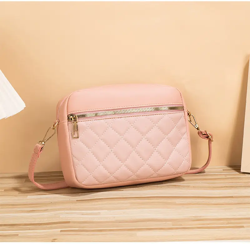 White Rhombus Quilted Shoulder Bag for Women — feature 11