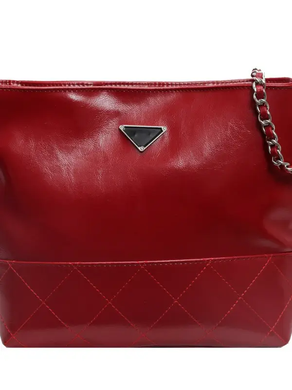 Red Quilted Chain Shoulder Bag for Girls 2024 - Image 11