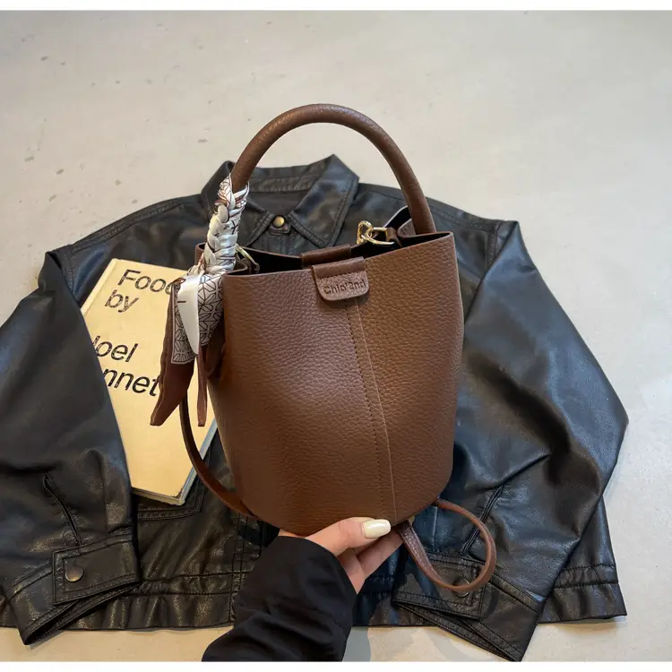 2024 Women's Black Leather Bucket Bag Set of 5 — feature 19