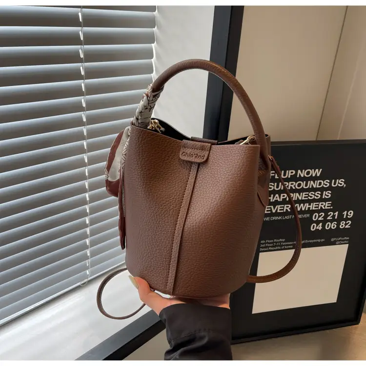 2024 Women's Black Leather Bucket Bag Set of 5 — feature 7