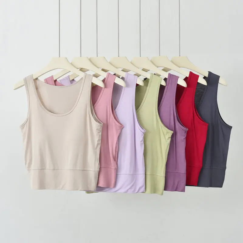 Light Green U-Back Sports Bra for Women — feature 2