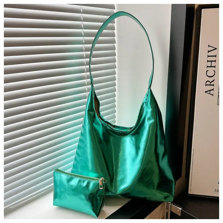 Silver Metallic Shoulder Bag for Women 2024 Autumn — feature 11