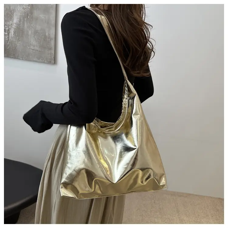 Silver Metallic Shoulder Bag for Women 2024 Autumn — feature 17