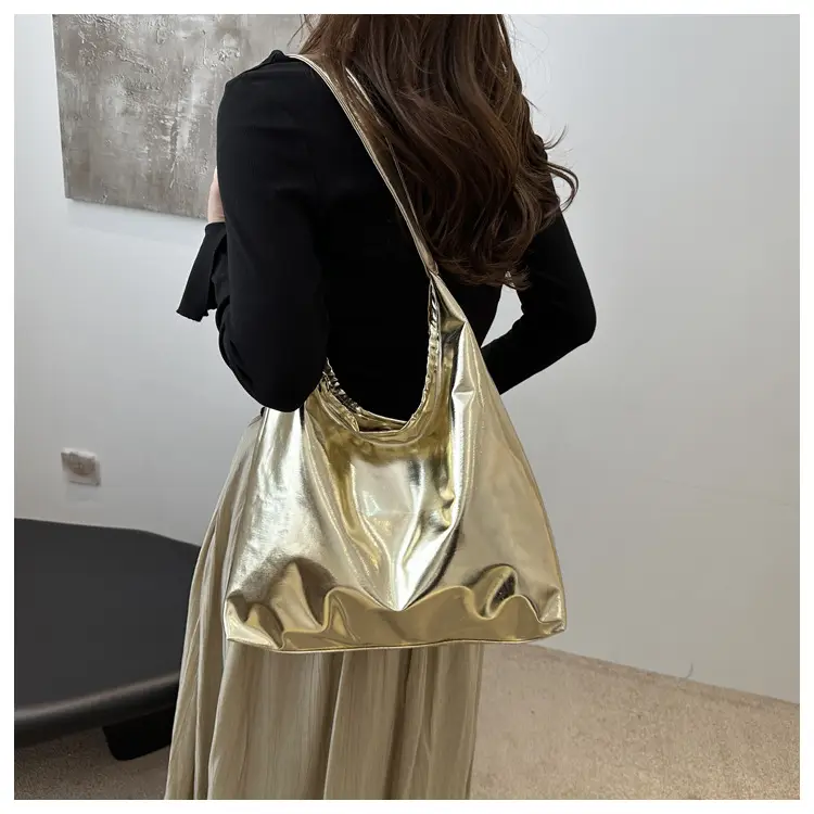 Silver Metallic Shoulder Bag for Women 2024 Autumn — feature 19