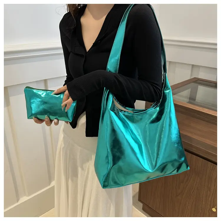 Silver Metallic Shoulder Bag for Women 2024 Autumn — feature 29