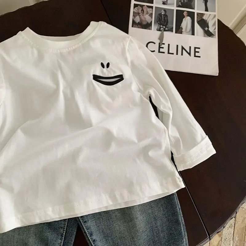 White Smiley Face Long Sleeve T-Shirt for Boys 2024 — feature 4