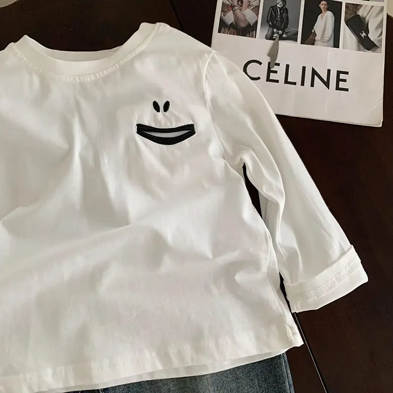 White Smiley Face Long Sleeve T-Shirt for Boys 2024 — feature 9