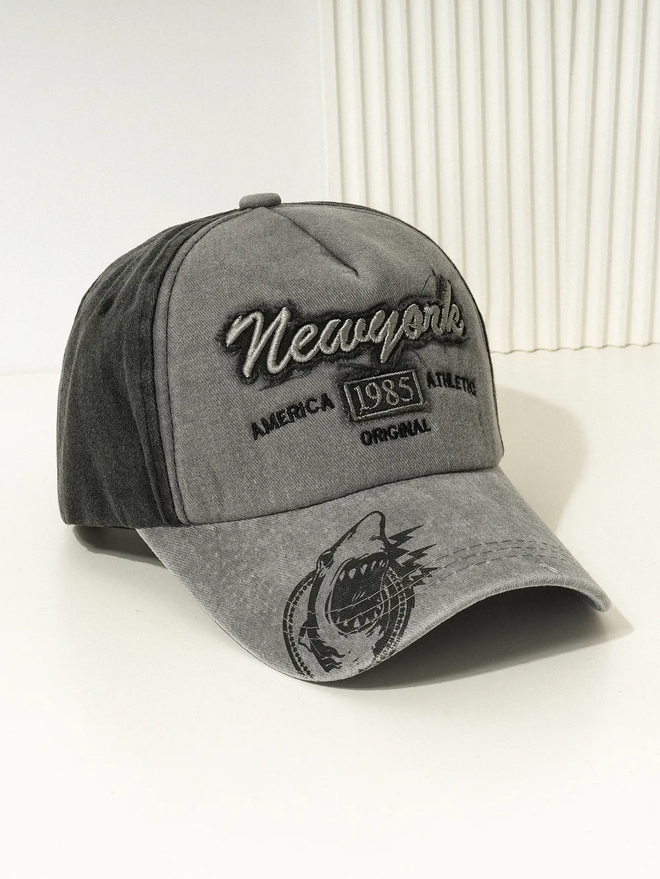 New Men's Blue Baseball Cap with American Flag & 1985 Design - Image 3