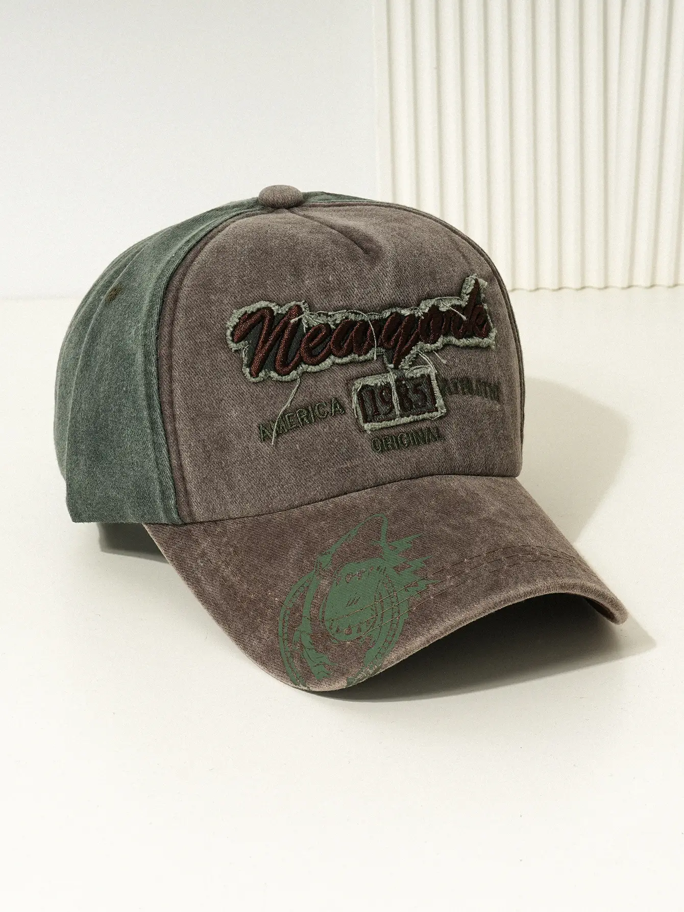 New Men's Blue Baseball Cap with American Flag & 1985 Design - Image 6